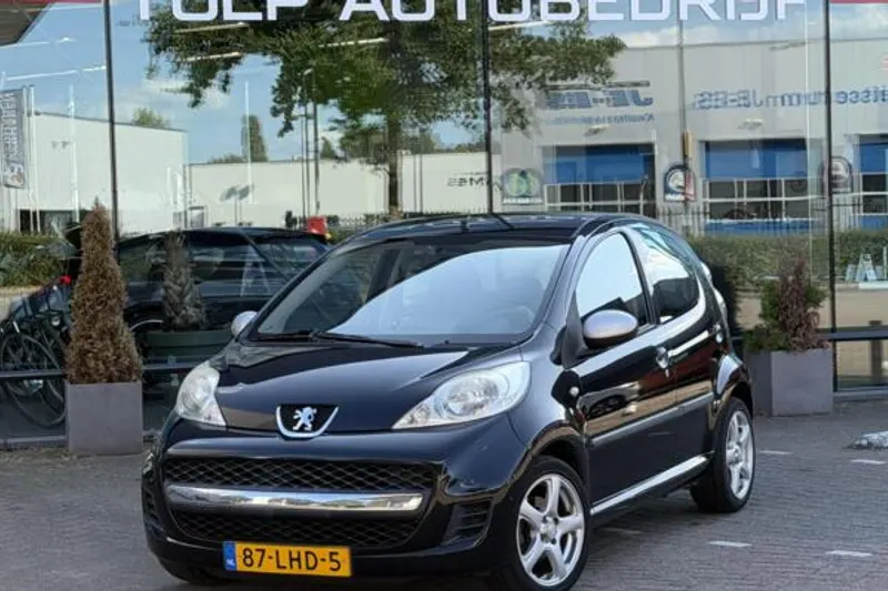 Peugeot 107 (2010)