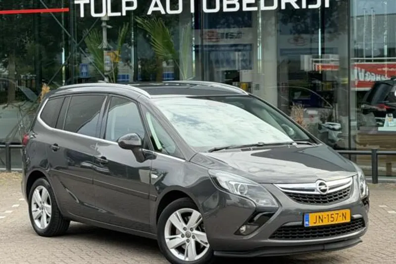 Opel Zafira (2016)