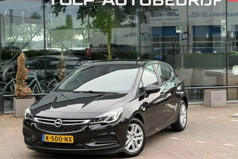 Opel Astra (2016)