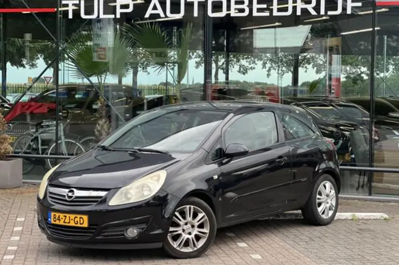 Opel Corsa (2008)