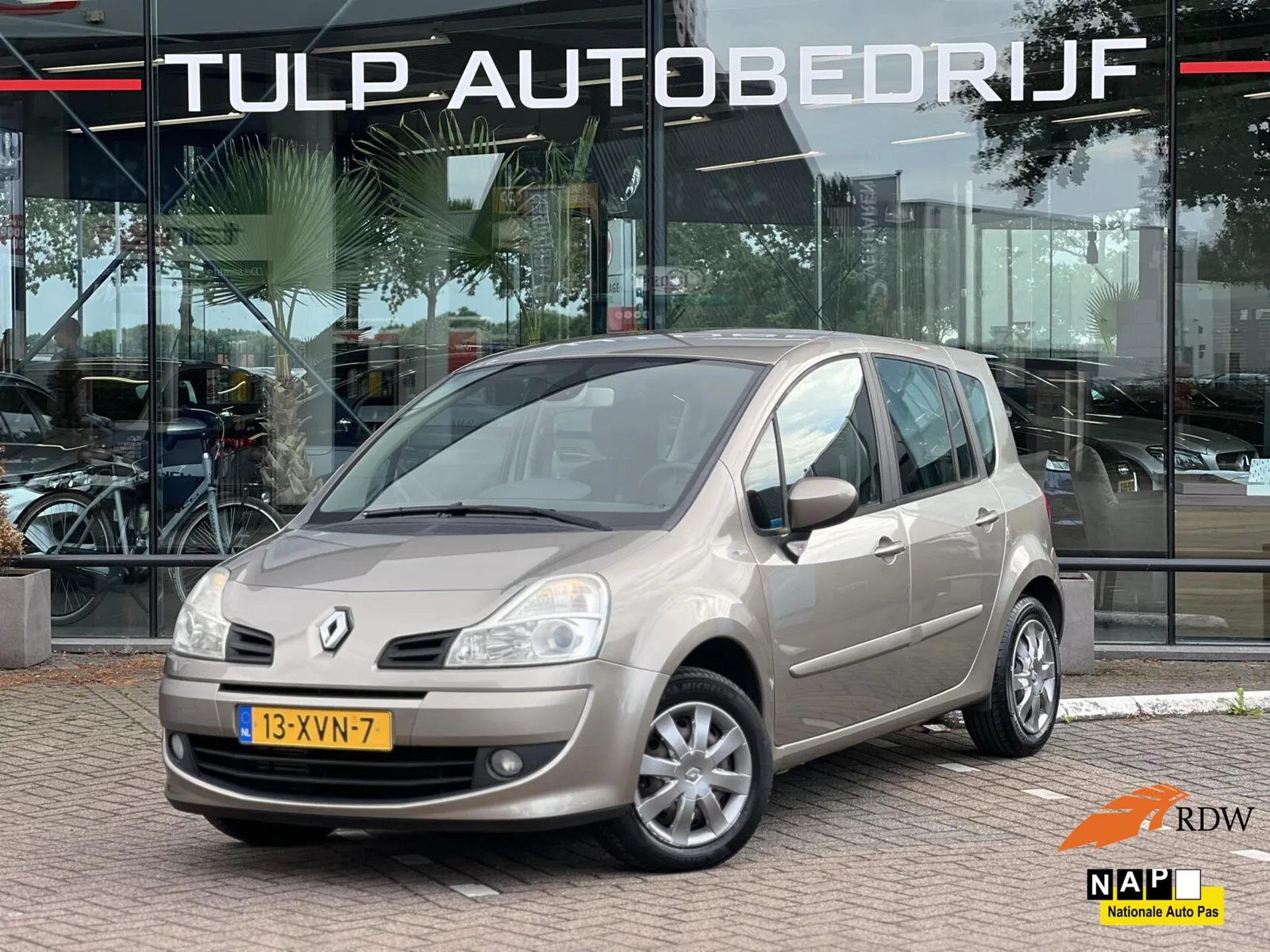 Renault Modus (2012) — foto 1