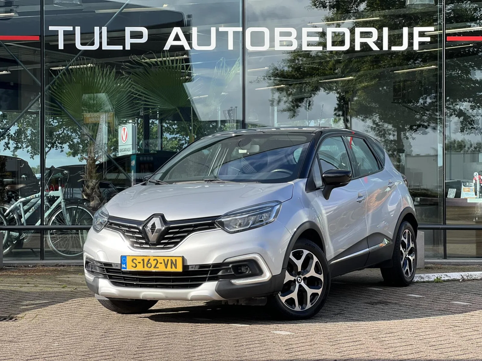 Renault Captur (2017) — foto 1