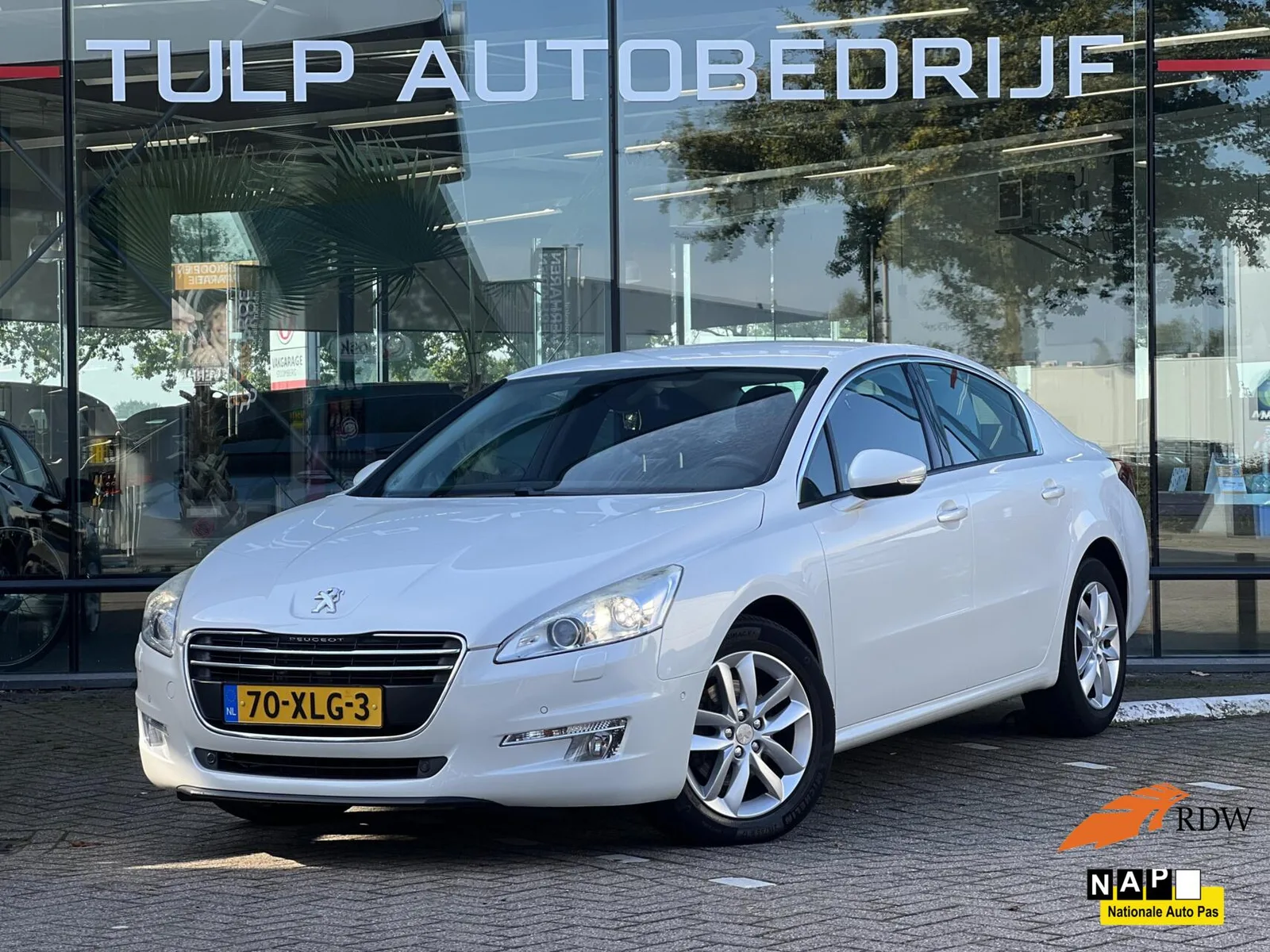 Peugeot 508 (2012) — foto 1