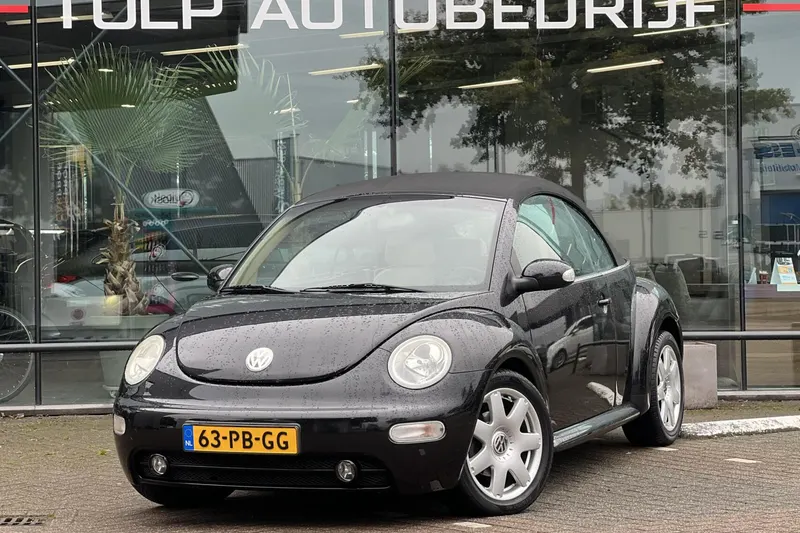 Volkswagen New Beetle (2004)