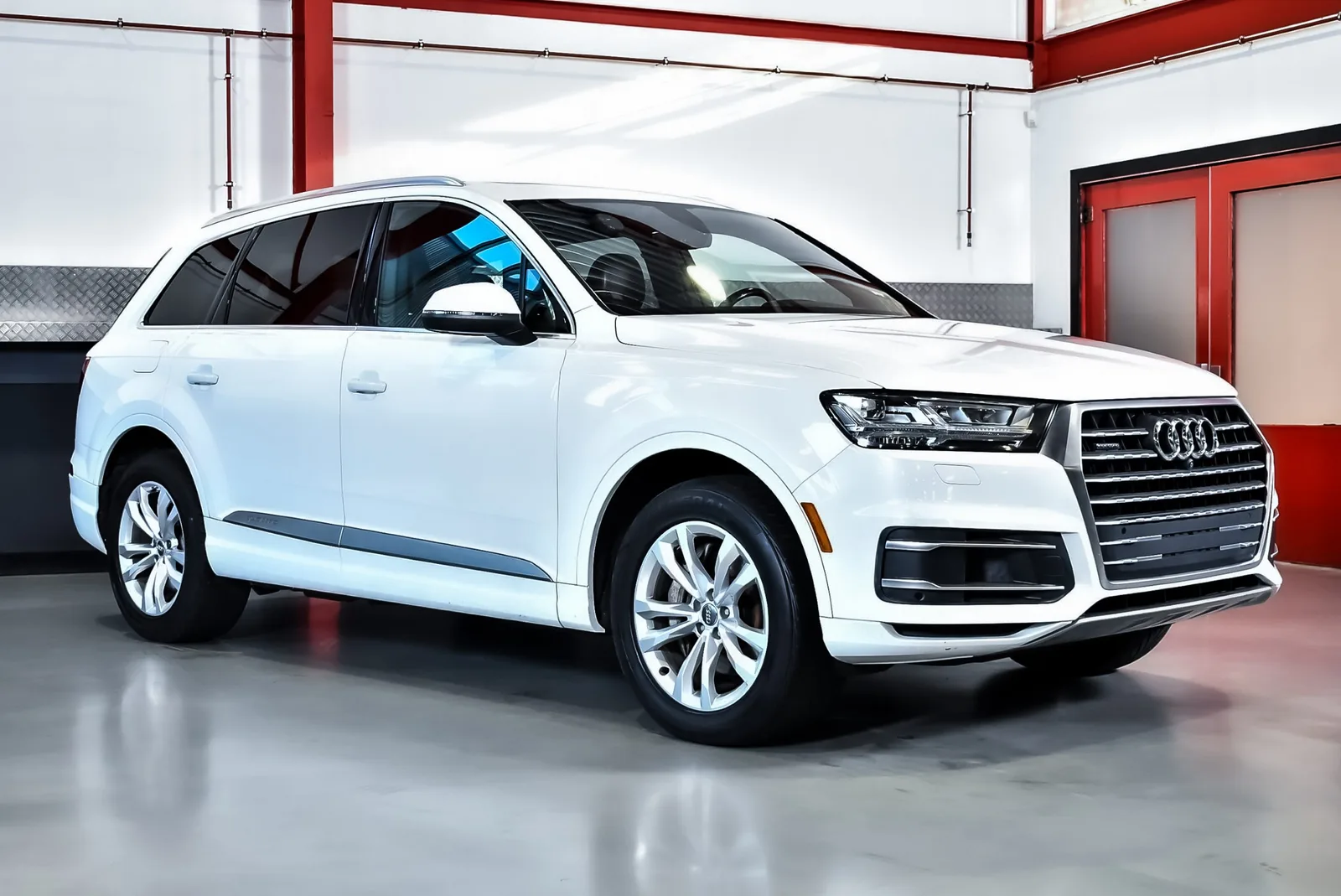 Audi Q7 (2017) — foto 1