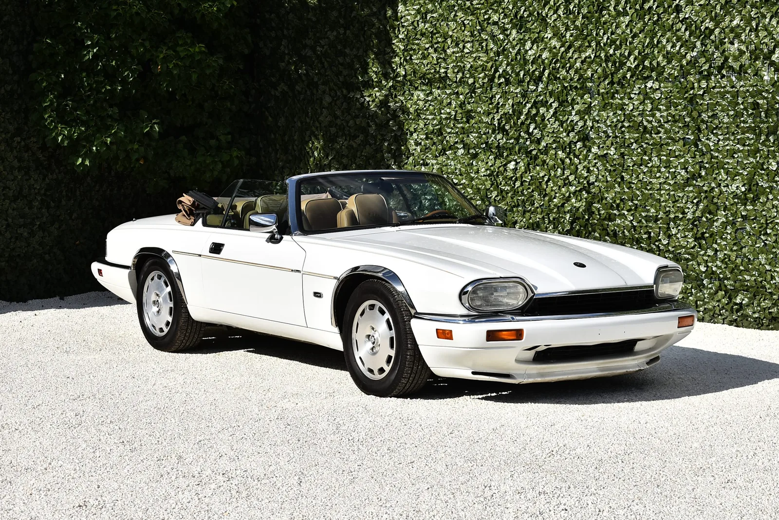 Jaguar XJS (1996) — foto 1