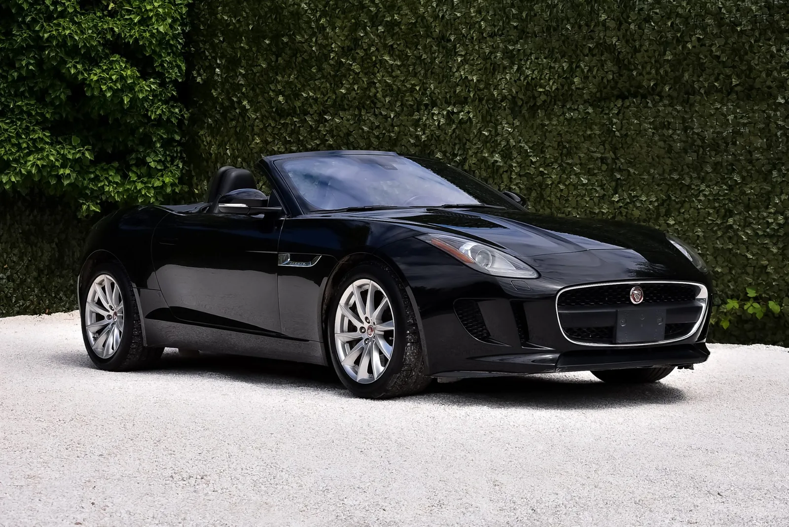 Jaguar F-Type (2017) — foto 1