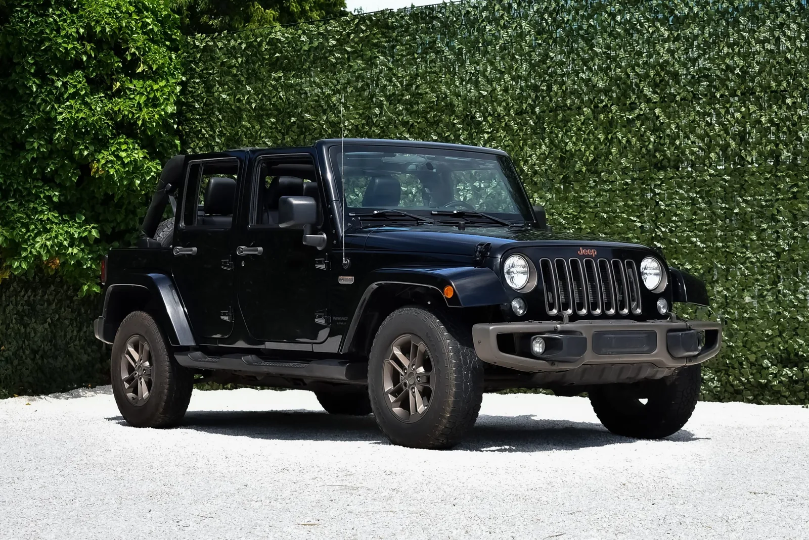 Jeep Wrangler (2016) — foto 1