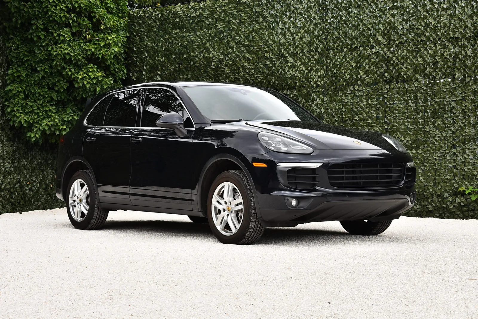 Porsche Cayenne (2016) — foto 1