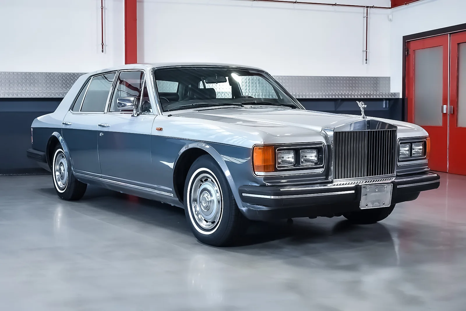 Rolls-Royce Silver Spirit (1984) — foto 1