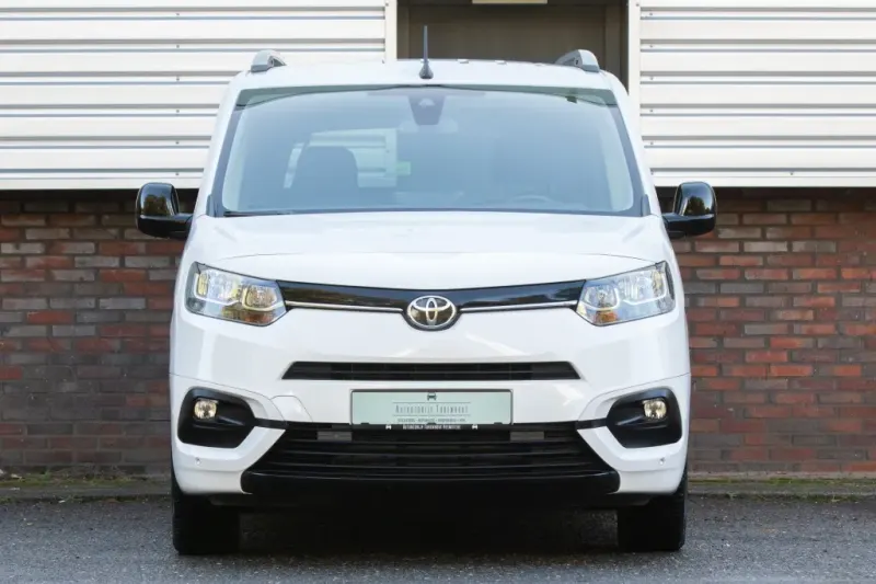 Toyota ProAce City Verso (2022)