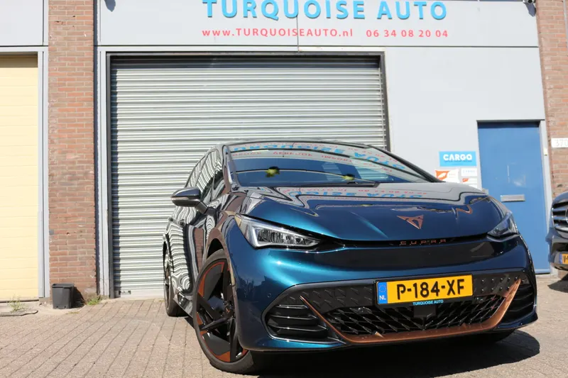 CUPRA Born (2021)