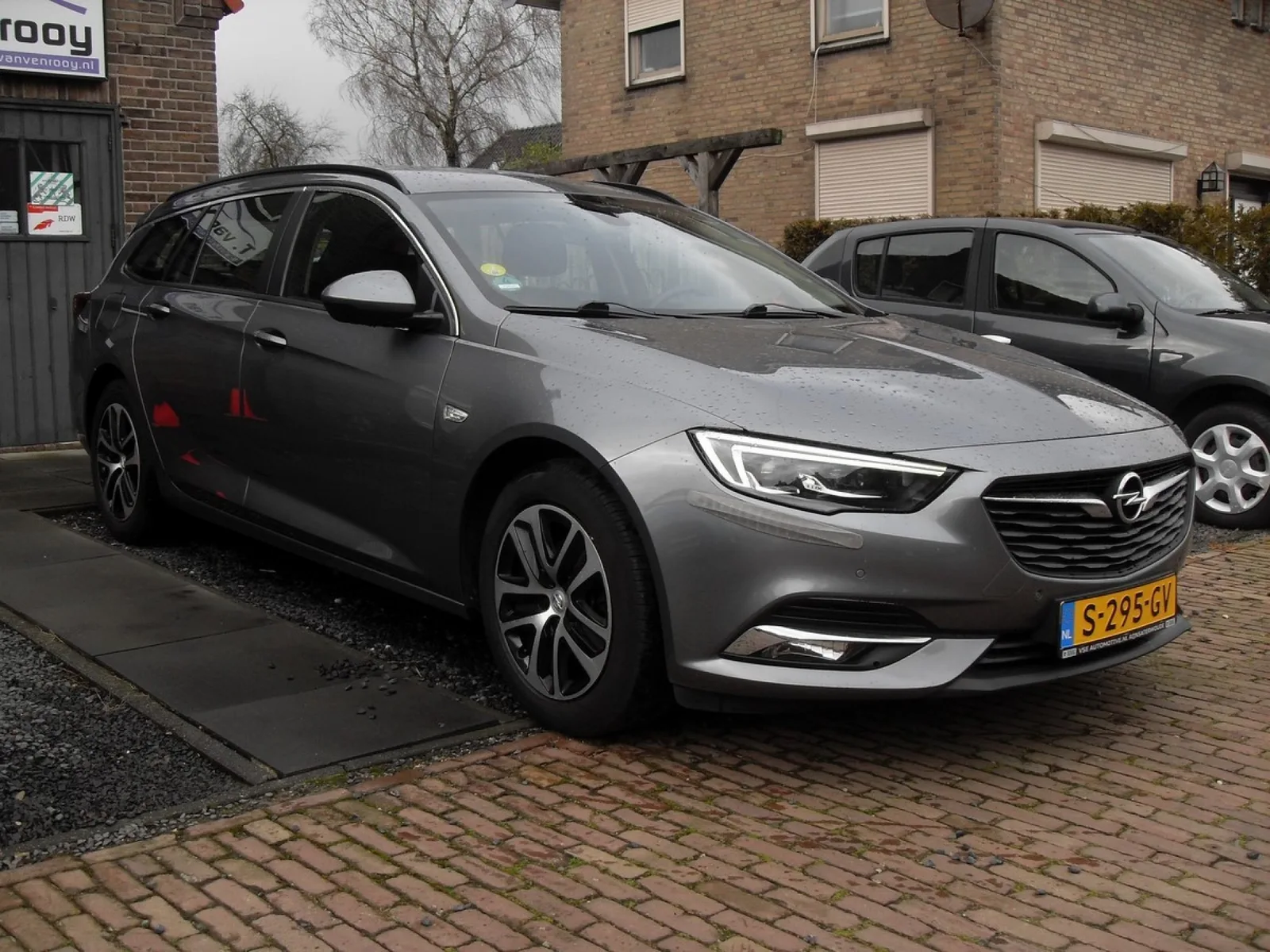 Opel Insignia (2020) — foto 1
