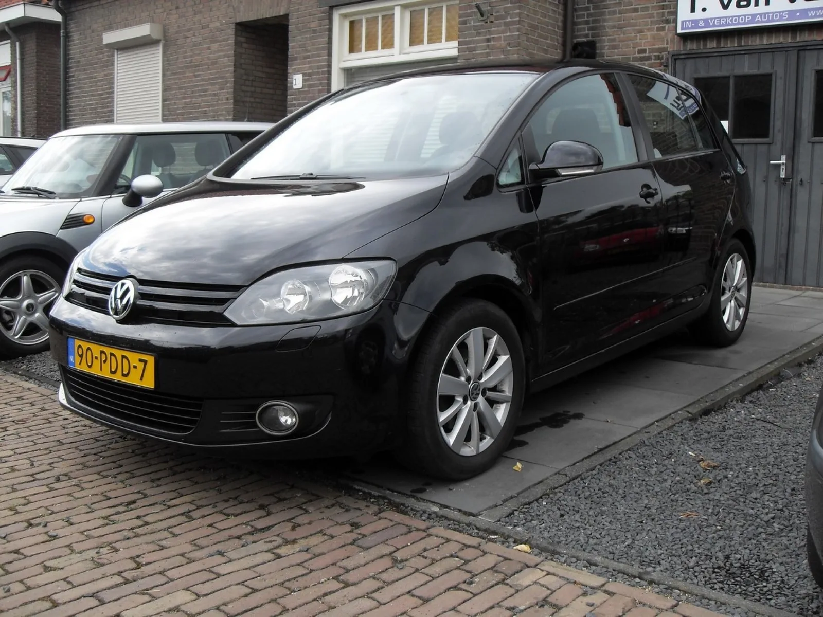 Volkswagen Golf Plus (2011) — foto 1