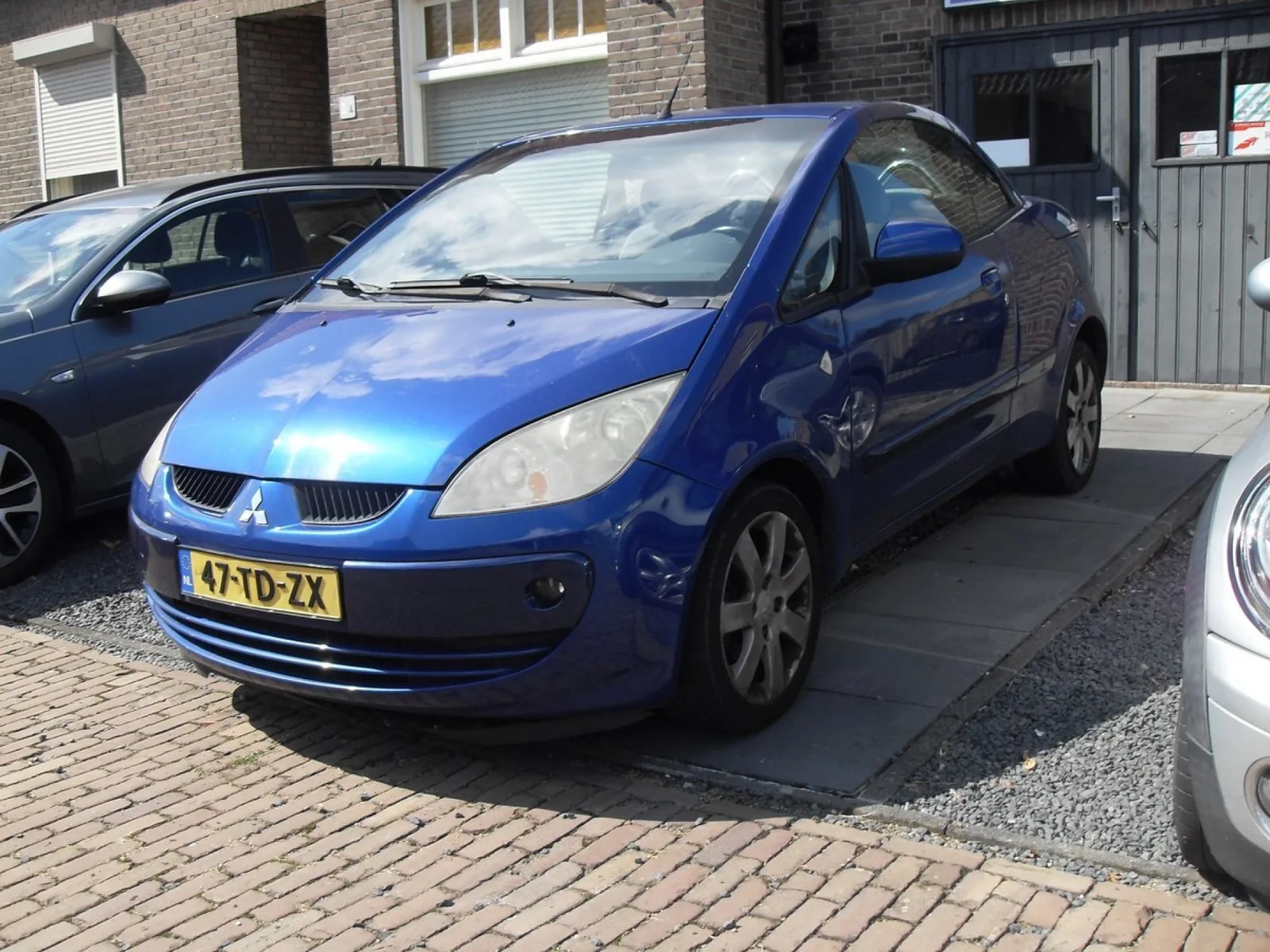 Mitsubishi Colt (2006) — foto 1