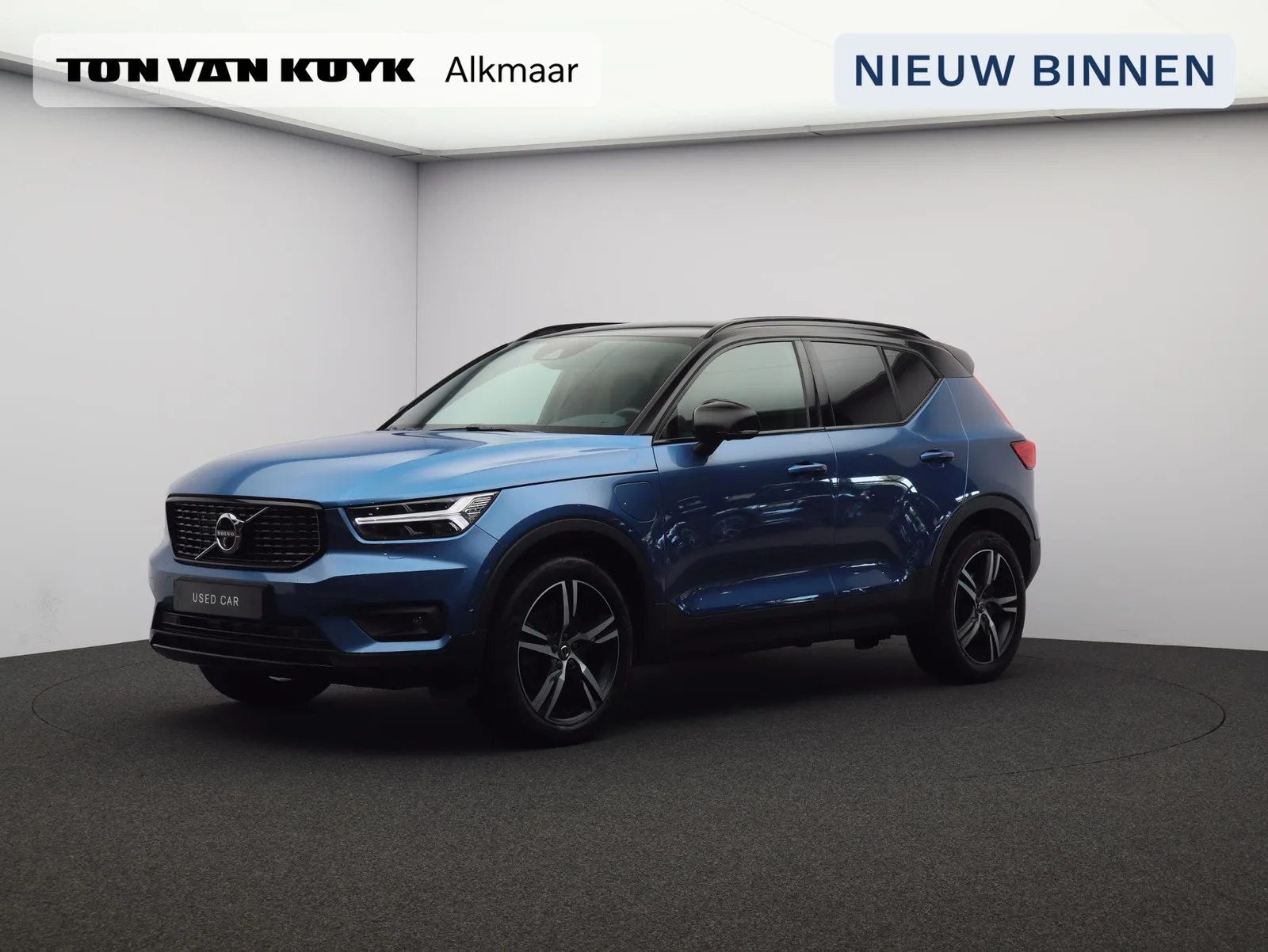 Volvo XC40 (2021) — foto 1