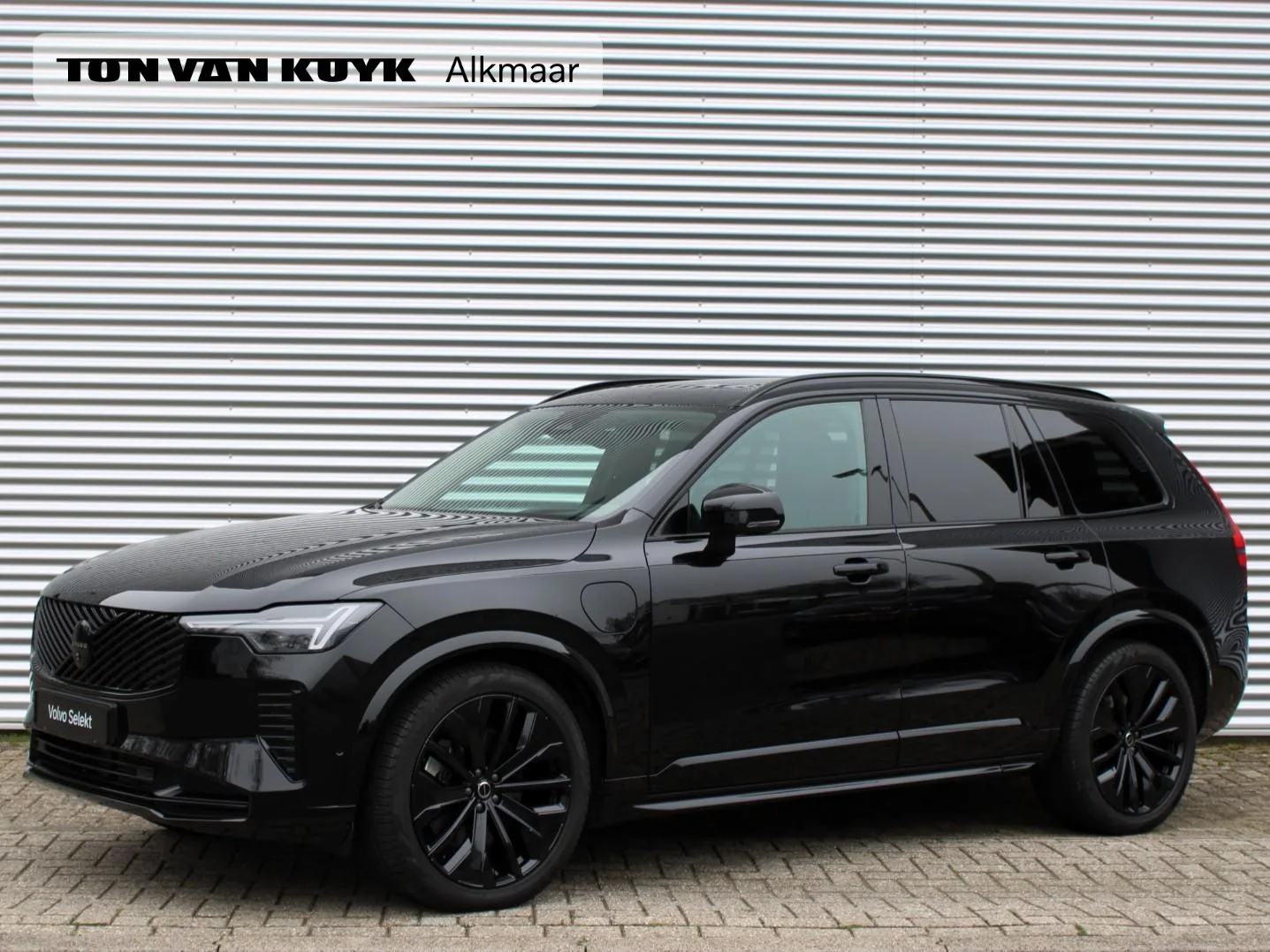 Volvo XC90 (2025) — foto 1