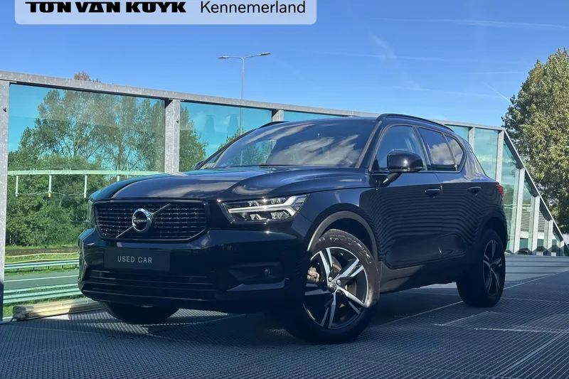 Volvo XC40 (2021)