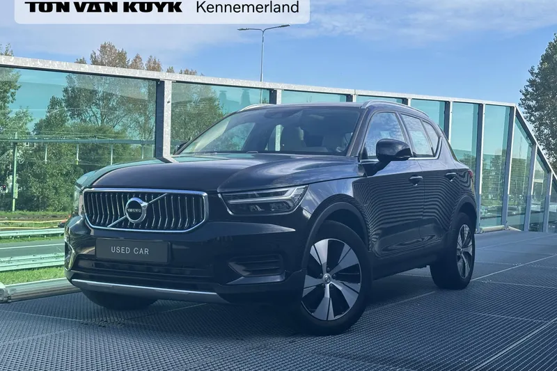 Volvo XC40 (2021)