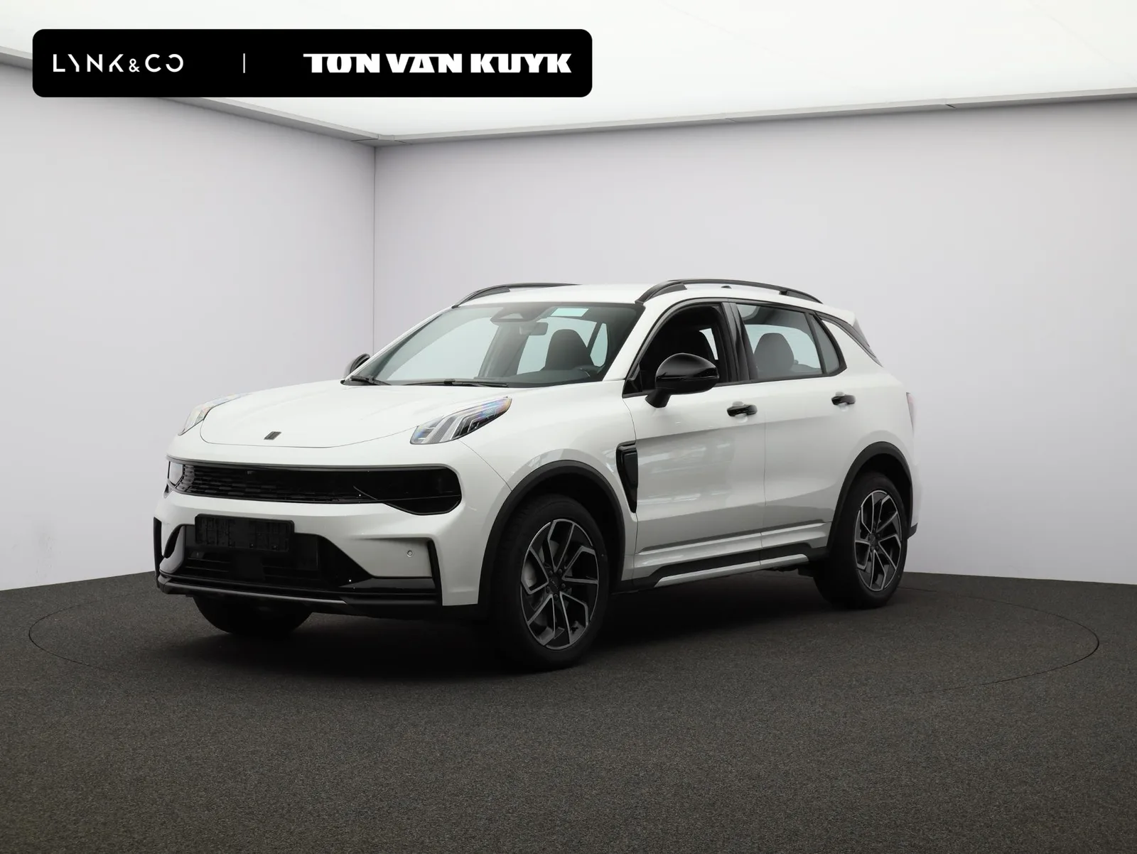 Lynk & Co 01 (2025) — foto 1