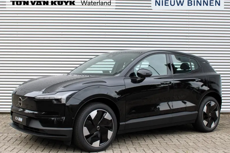 Volvo EX30 (2025)