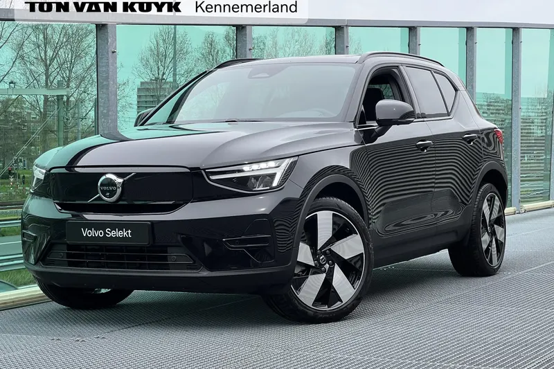 Volvo EX40 (2026)