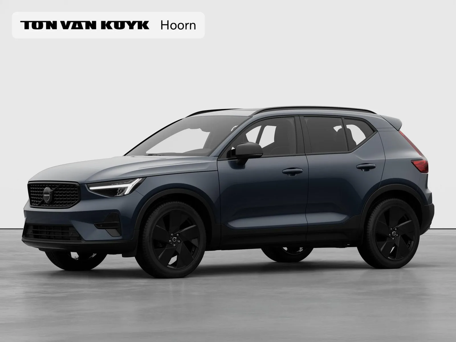 Volvo XC40 (2026) — foto 1