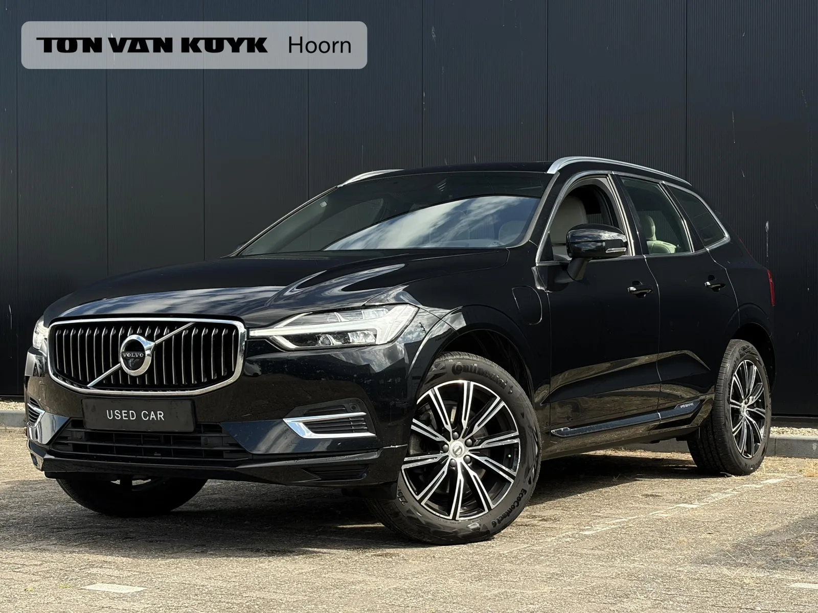 Volvo XC60 (2021) — foto 1