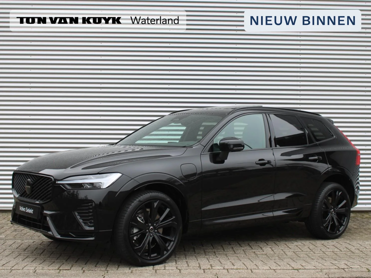 Volvo XC60 (2026) — foto 1