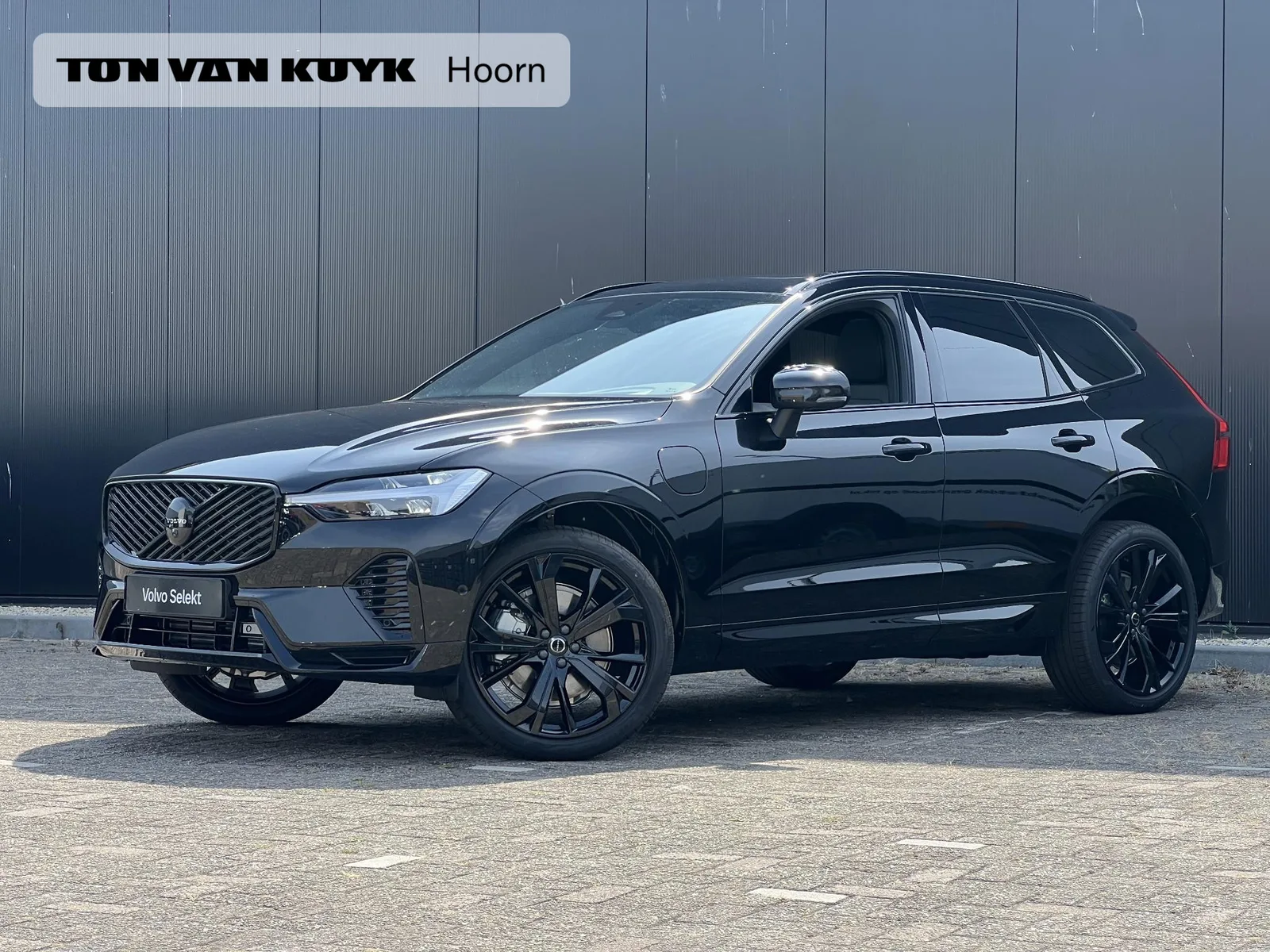 Volvo XC60 (2026) — foto 1