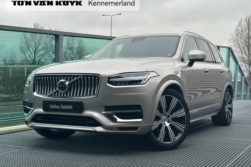 Volvo XC90 (2023)