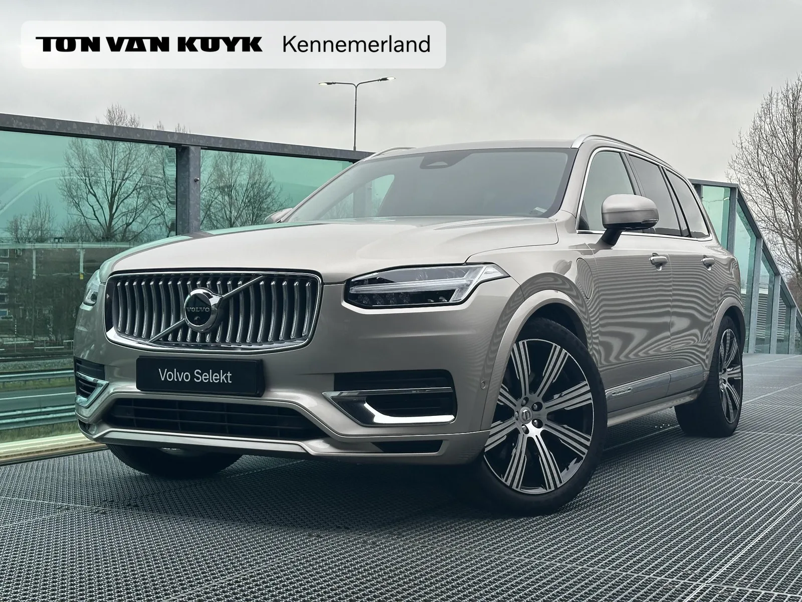 Volvo XC90 (2023) — foto 1