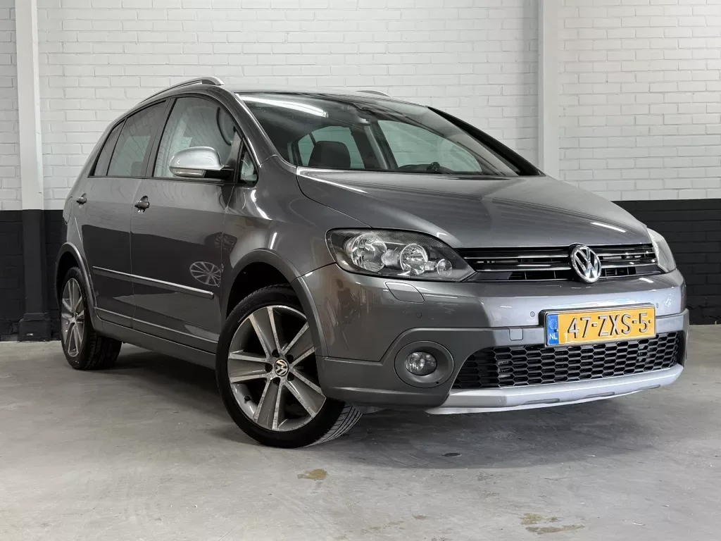 Volkswagen Golf Plus (2012) — foto 1