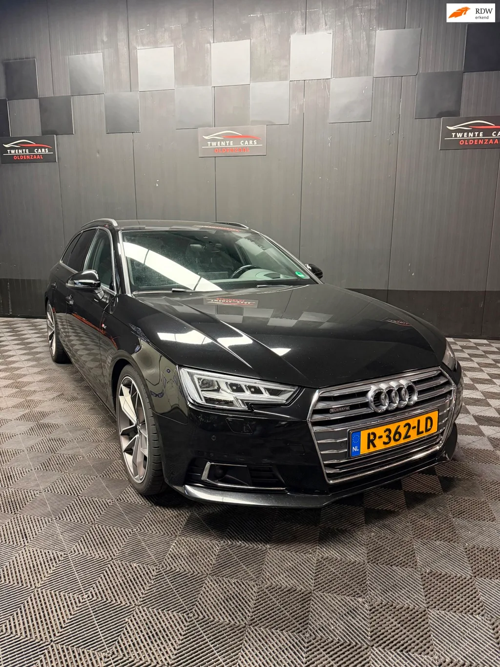 Audi A4 (2017) — foto 1