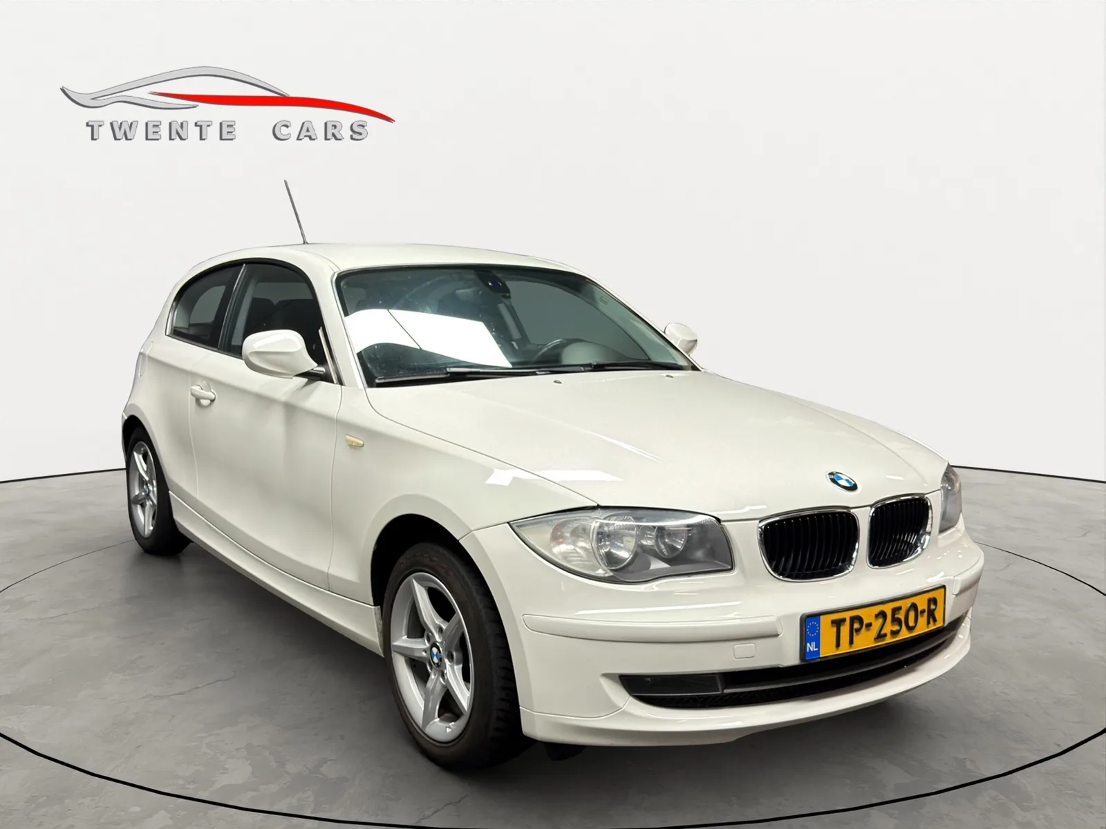 BMW 1-Serie (2012) — foto 1
