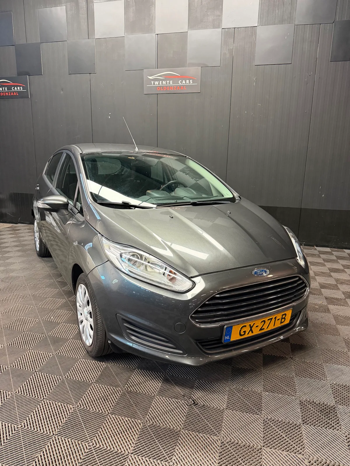 Ford Fiesta (2015) — foto 1