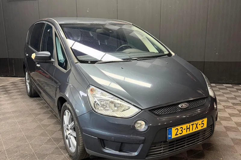 Ford S-Max (2009)