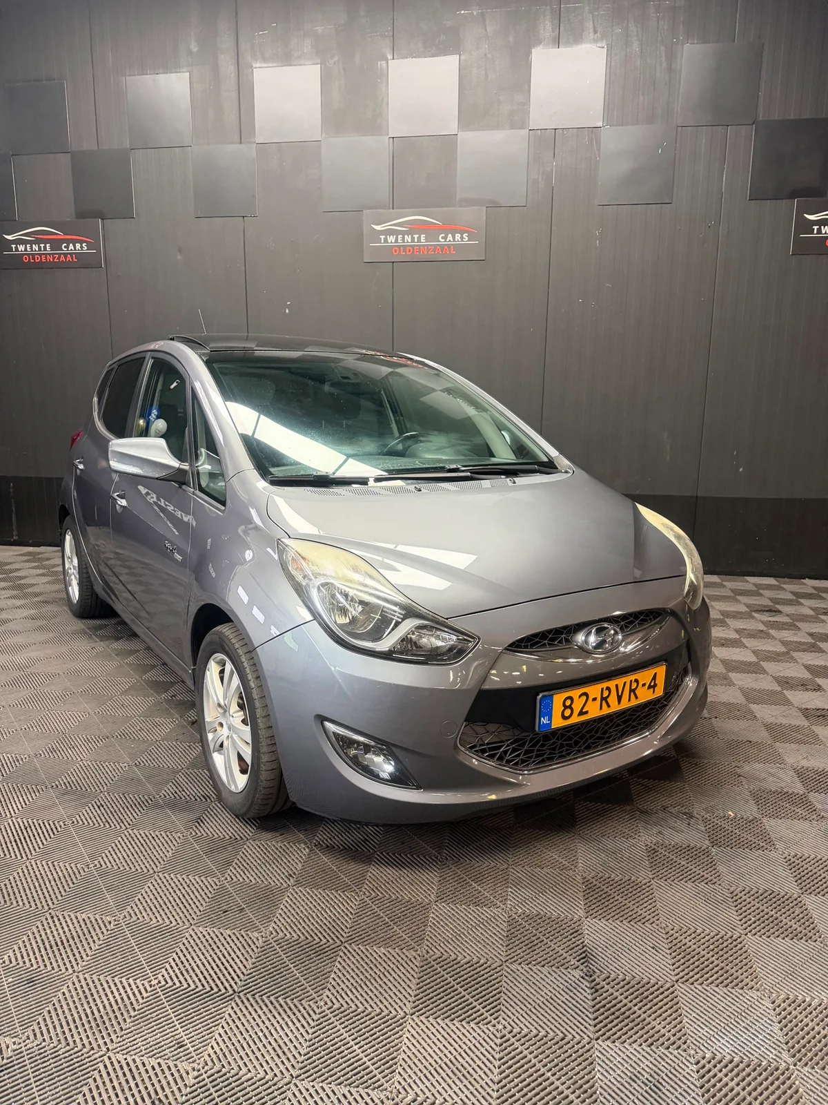 Hyundai ix20 (2011) — foto 1