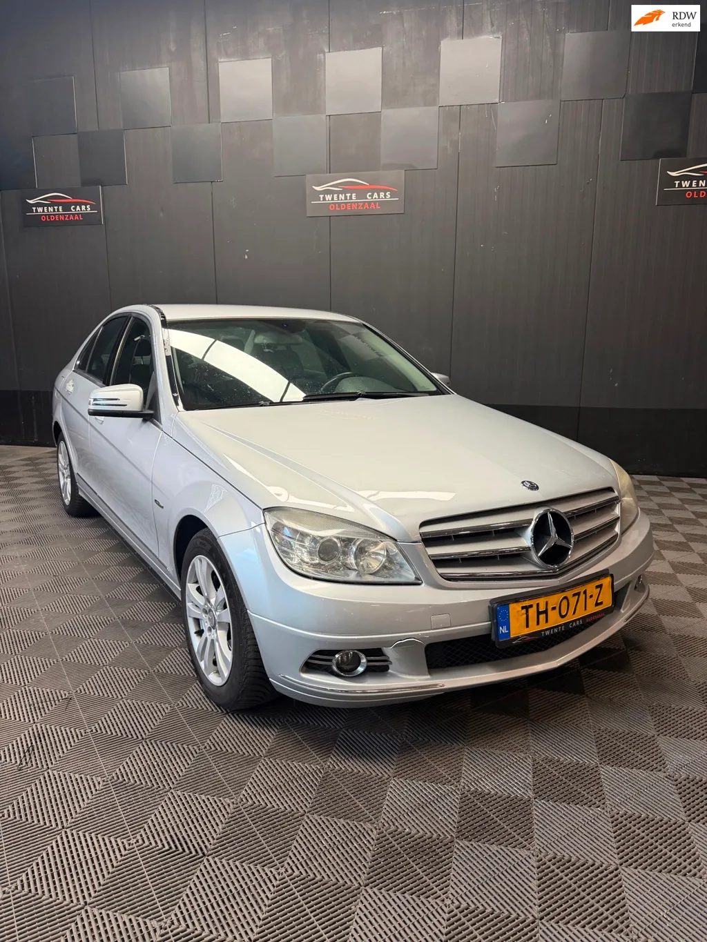 Mercedes-Benz C-Klasse (2008) — foto 1