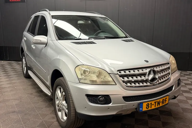 Mercedes-Benz ML-Klasse (2005)