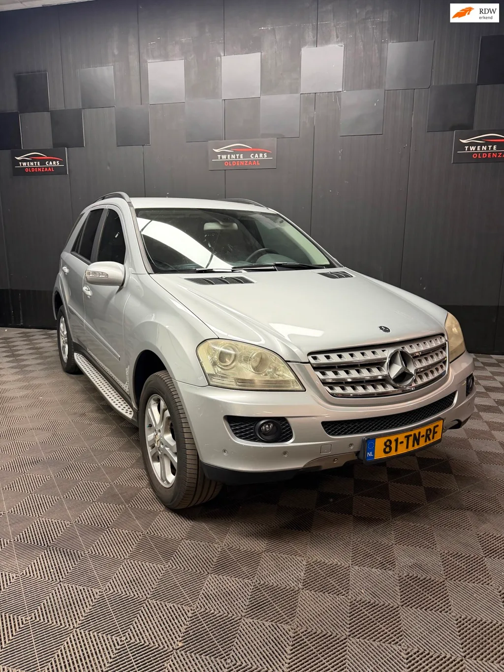 Mercedes-Benz ML-Klasse (2005) — foto 1