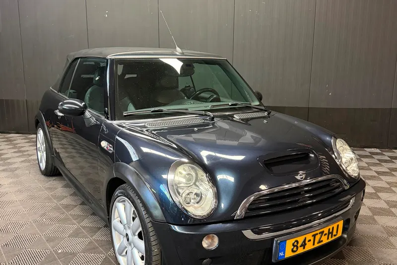 MINI Cabrio (2007)
