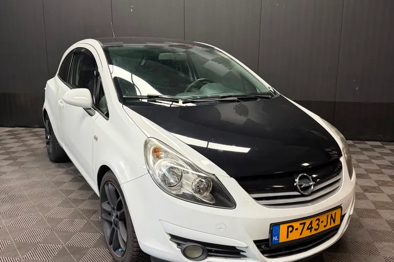 Opel Corsa (2009)