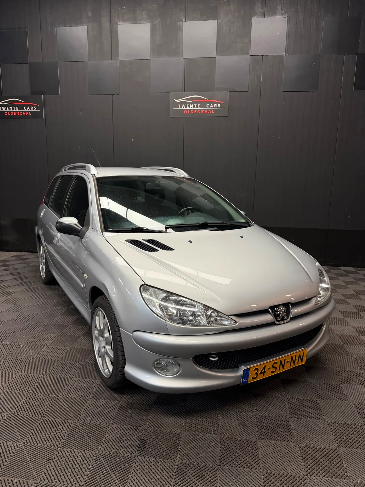 Peugeot 206 (2006) — foto 1