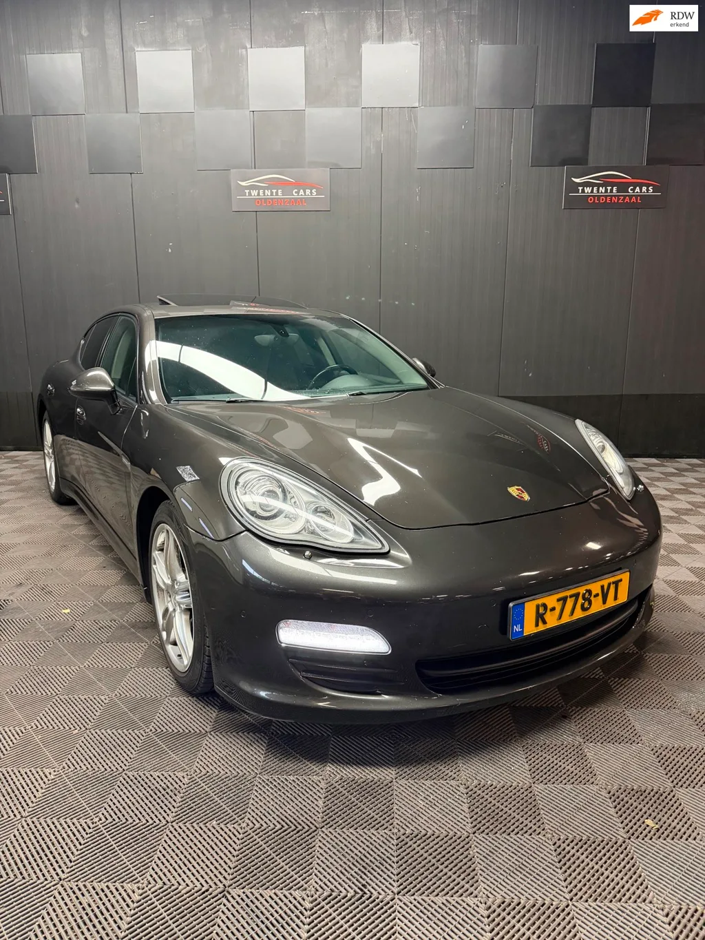 Porsche Panamera (2012) — foto 1