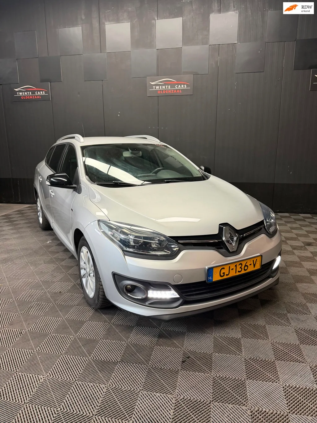 Renault Mégane (2015) — foto 1