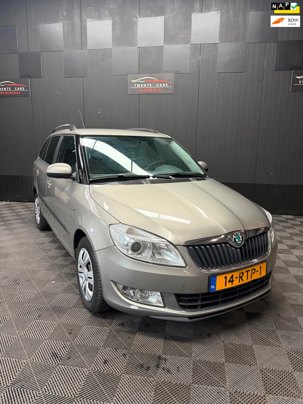 Škoda Fabia (2011) — foto 1