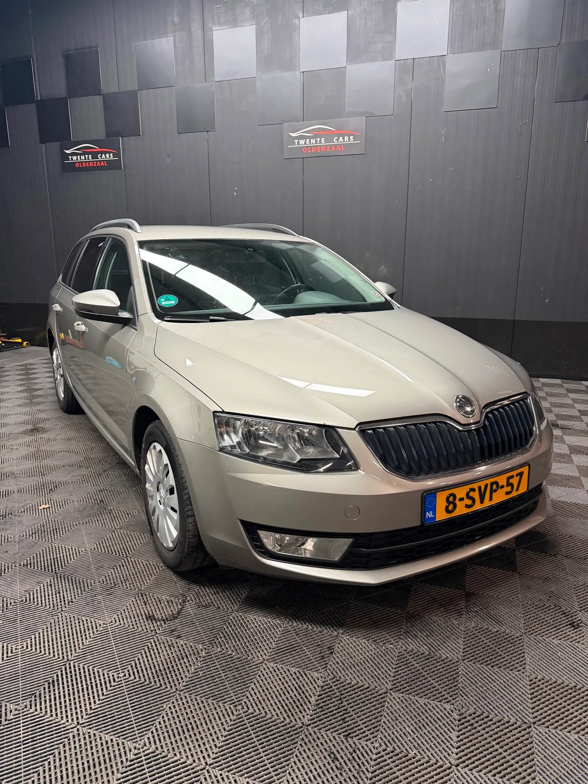 Škoda Octavia (2013) — foto 1