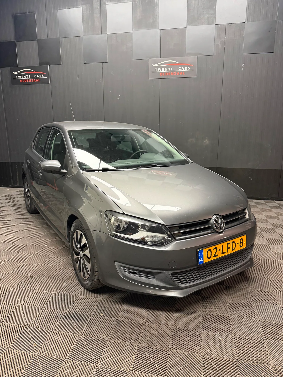 Volkswagen Polo (2010) — foto 1