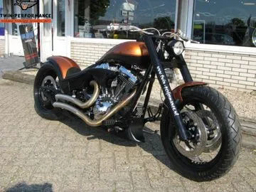 HARLEY-DAVIDSON FAT (2000) — foto 1